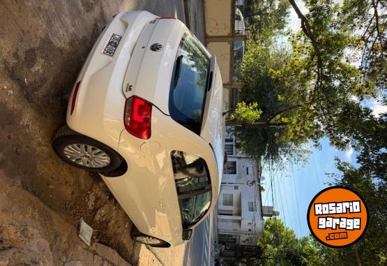 Autos - Volkswagen Gol trend 2013 Nafta 110000Km - En Venta