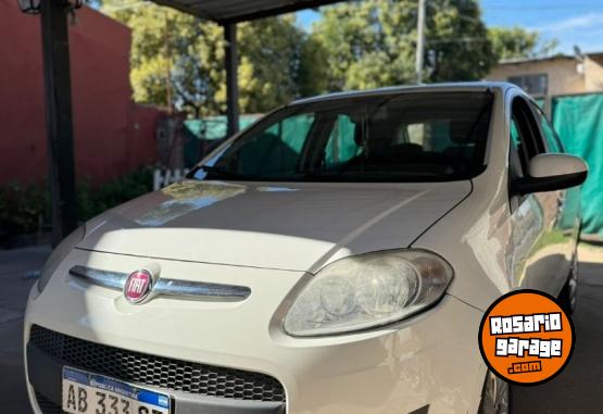 Autos - Fiat Palio Attractive 2017 Nafta 120000Km - En Venta