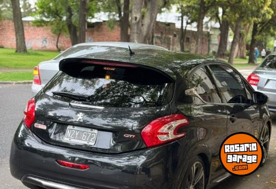Autos - Peugeot 208 GTI 2014 Nafta 75000Km - En Venta