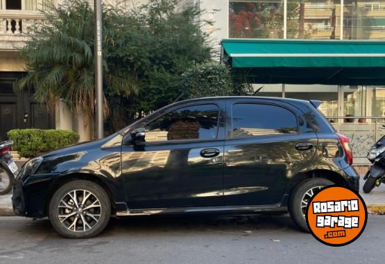 Autos - Toyota ETIOS XLS 2018 Nafta 60000Km - En Venta