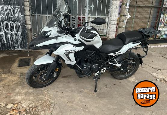 Motos - Benelli TRK 2022 Nafta 6500Km - En Venta