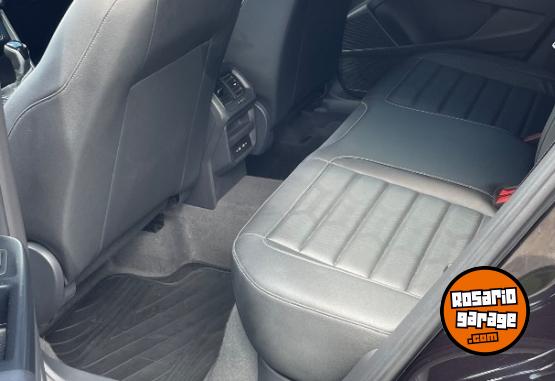 Camionetas - Volkswagen TAOS 1.4 TSI HIGHLINE 2023 Nafta 65000Km - En Venta