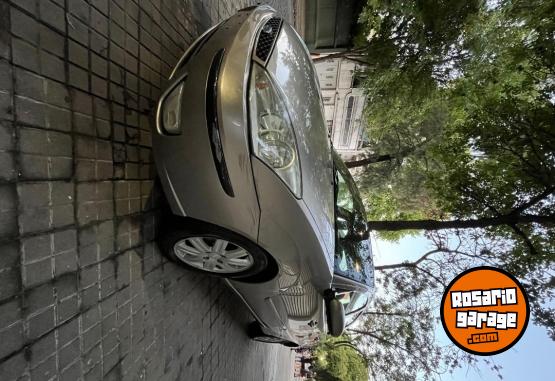 Autos - Ford Focus 2004 Diesel 300000Km - En Venta