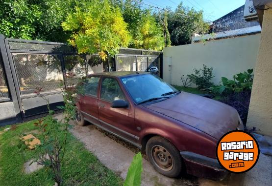 Autos - Renault 19 1996 Diesel 265000Km - En Venta