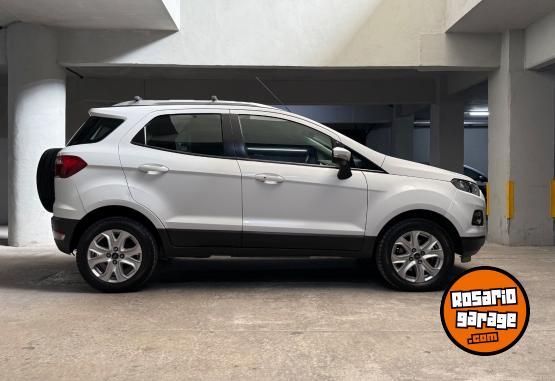 Autos - Ford Eco Sport Titanium 2016 Nafta 165000Km - En Venta