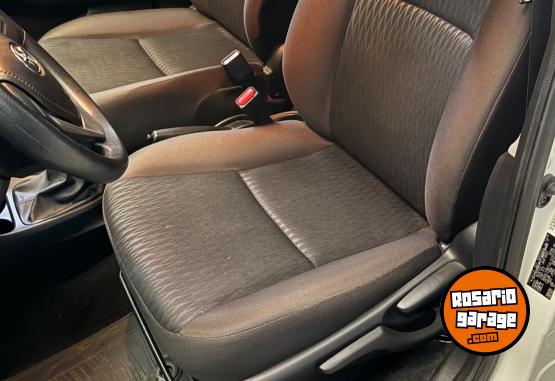 Autos - Toyota Etios X 2020 Nafta 72000Km - En Venta