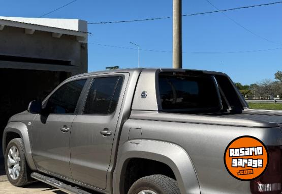 Camionetas - Volkswagen AMAROK V6 HIGHLINE 4X4 AT 2023 Nafta 58000Km - En Venta