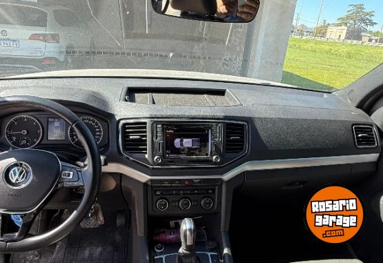 Camionetas - Volkswagen AMAROK V6 HIGHLINE 4X4 AT 2023 Nafta 58000Km - En Venta