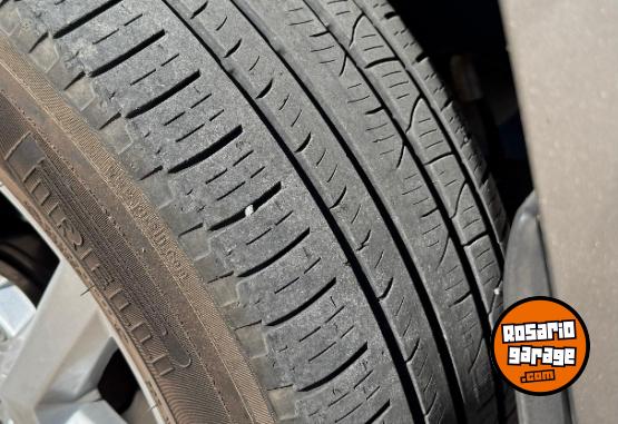 Camionetas - Volkswagen AMAROK V6 HIGHLINE 4X4 AT 2023 Nafta 58000Km - En Venta