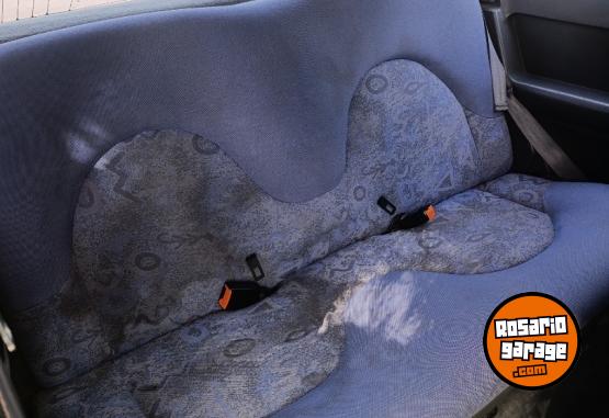 Autos - Renault Clio 1997 Nafta 257000Km - En Venta