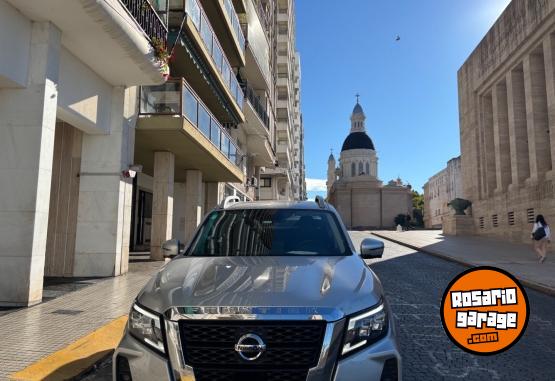 Camionetas - Nissan Platinum 4x4 autom�tica 2023 Diesel 39000Km - En Venta