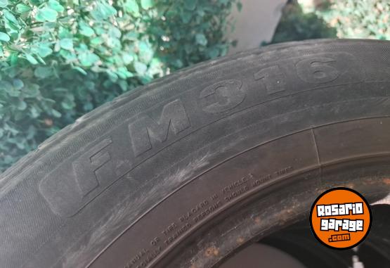 Accesorios para Autos - Cubiertas 195/65R15 - En Venta