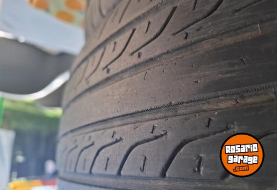 Accesorios para Autos - Cubiertas 195/65R15 - En Venta