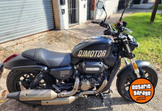 Motos - Otra marca Qj srv 300 2025 Nafta 950Km - En Venta