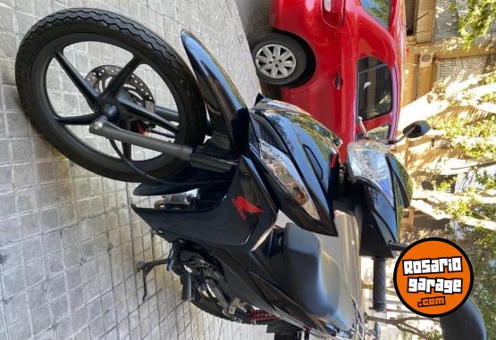 Motos - Honda New wawe 110 2023 Nafta 9500Km - En Venta