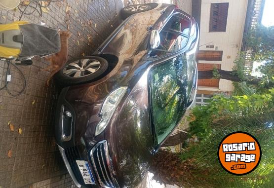 Autos - Peugeot 2008 -thp 2017 Nafta 95000Km - En Venta