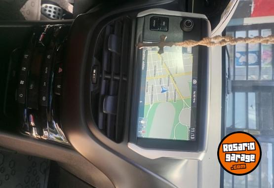 Autos - Peugeot 2008 -thp 2017 Nafta 95000Km - En Venta