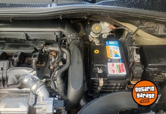 Autos - Peugeot 2008 -thp 2017 Nafta 95000Km - En Venta