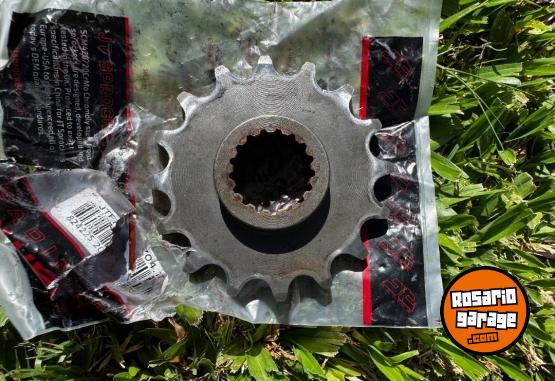 Accesorios para Motos - Pi��n BMW 700 16 dientes - En Venta