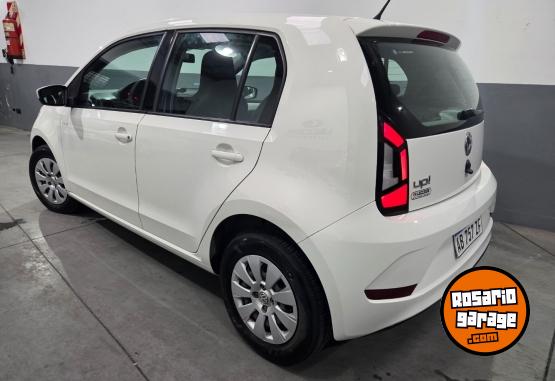 Autos - Volkswagen Up move 2017 Nafta 127000Km - En Venta