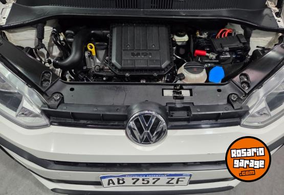 Autos - Volkswagen Up move 2017 Nafta 127000Km - En Venta