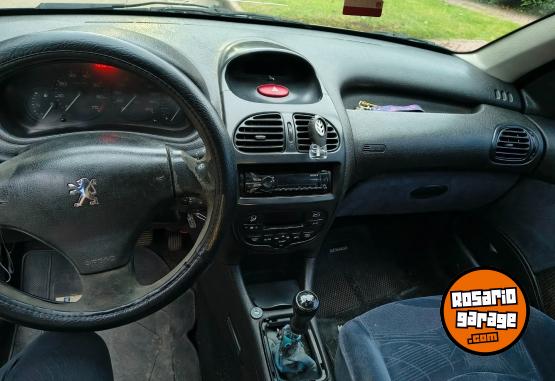 Autos - Peugeot 2005 2005 Nafta 230000Km - En Venta