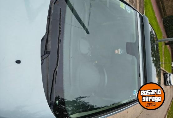 Autos - Peugeot 2005 2005 Nafta 230000Km - En Venta