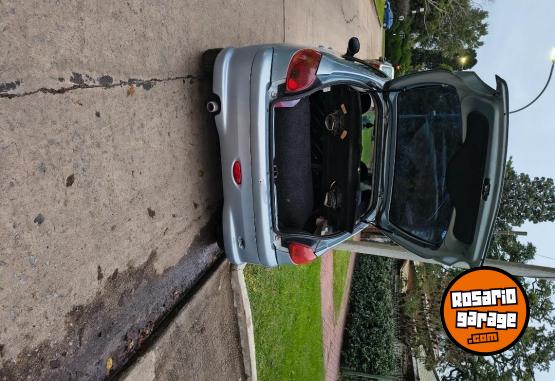 Autos - Peugeot 2005 2005 Nafta 230000Km - En Venta