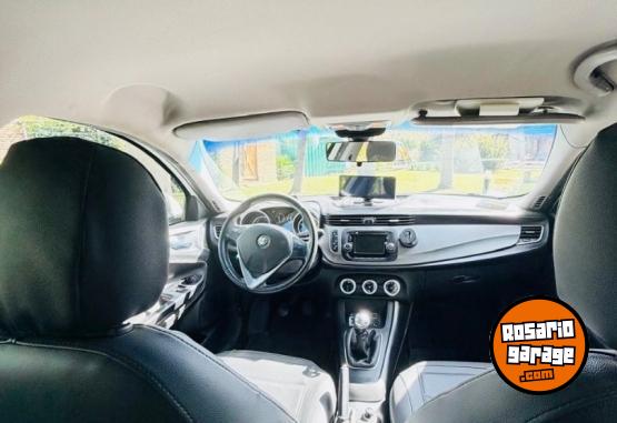 Autos - Alfa Romeo Progresive 2016 Nafta 134000Km - En Venta