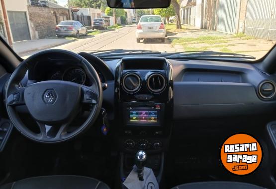 Autos - Renault Duster 2016 GNC 128000Km - En Venta