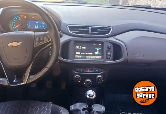 Autos - Chevrolet Prisma LTZ 2017 Nafta 94000Km - En Venta