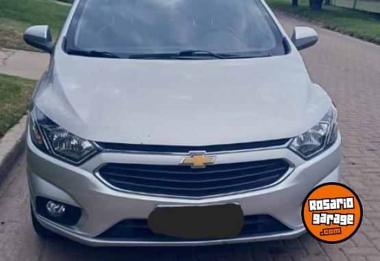Autos - Chevrolet Prisma LTZ 2017 Nafta 94000Km - En Venta