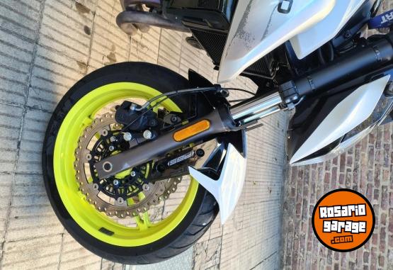 Motos - CF 650 nk 2024 Nafta 12000Km - En Venta