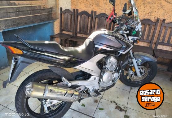 Motos - Yamaha Ybr 250 2016 Nafta 23725Km - En Venta