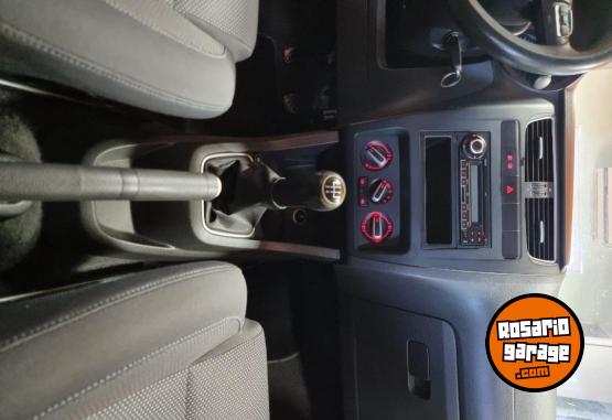 Autos - Volkswagen Fox 2010 Nafta 145000Km - En Venta