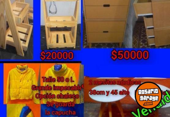 Hogar - Vendo camas,espejo ,estantes valijas sillita para comer cómoda zapatillas para niños y varios artículos impecables - En Venta
