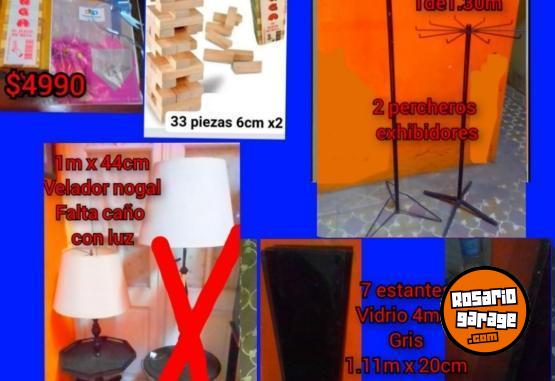Hogar - Vendo camas,espejo ,estantes valijas sillita para comer cómoda zapatillas para niños y varios artículos impecables - En Venta