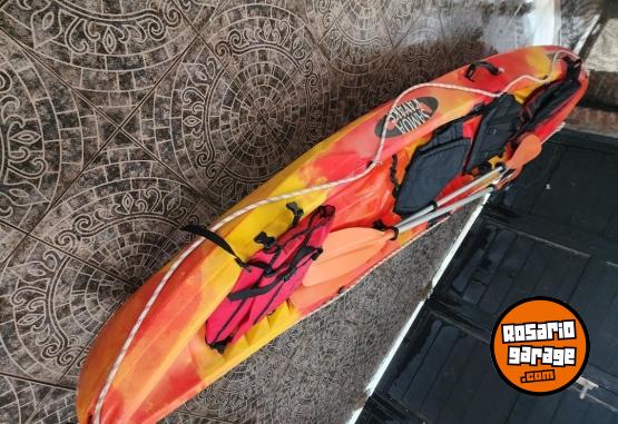 Deportes N&aacute;uticos - Piragua dakota y cayak samoa - En Venta