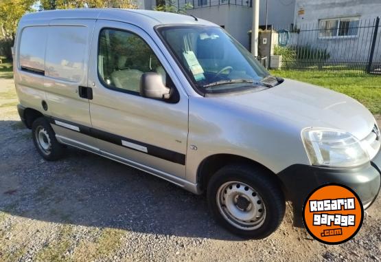 Utilitarios - Peugeot Partner confort 1.6 hdi 2015 Diesel 108000Km - En Venta