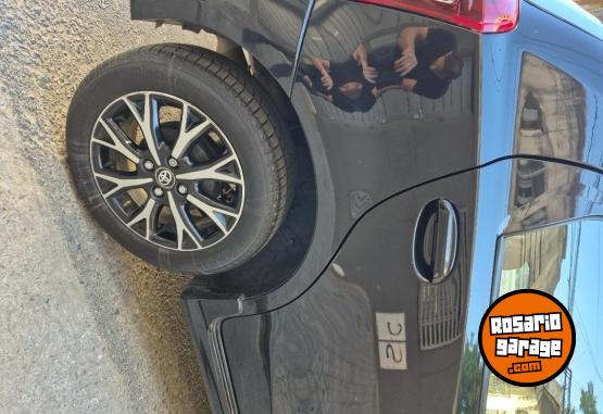 Autos - Toyota ETIOS 1.5 5 PTAS XLS 2023 Nafta 24000Km - En Venta