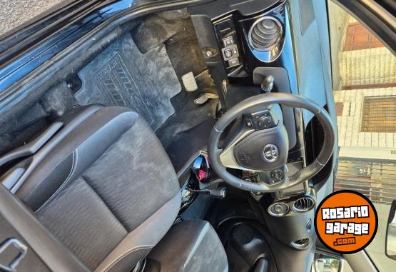 Autos - Toyota ETIOS 1.5 5 PTAS XLS 2023 Nafta 24000Km - En Venta
