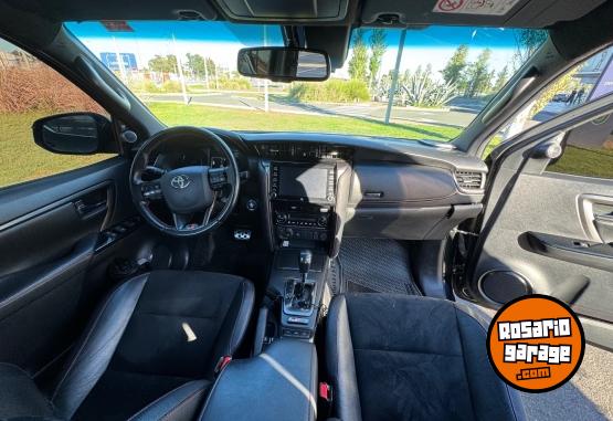 Camionetas - Toyota SW4-GR 2022 Diesel 174000Km - En Venta