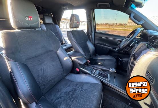 Camionetas - Toyota SW4-GR 2022 Diesel 174000Km - En Venta