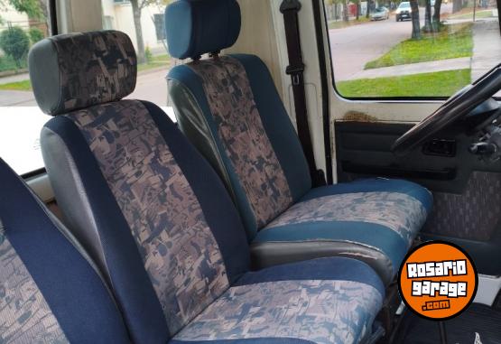 Utilitarios - Renault RODEO 1999 Diesel 50Km - En Venta