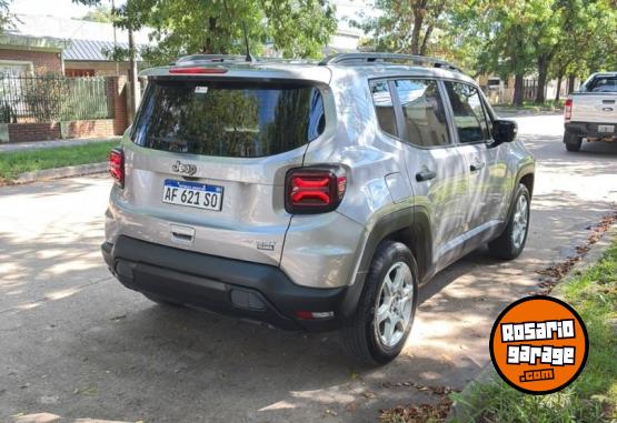 Camionetas - Jeep Renegade 1.8 2022 Nafta 52000Km - En Venta