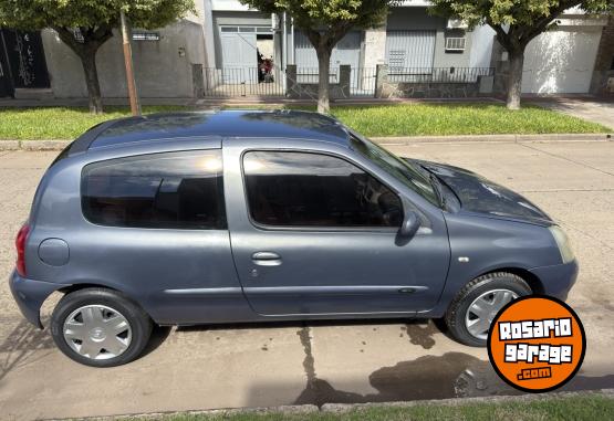 Autos - Renault Clio 2009 Nafta 210000Km - En Venta