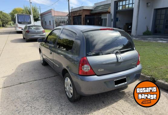 Autos - Renault Clio 2009 Nafta 210000Km - En Venta