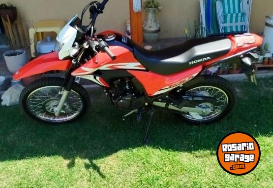 Motos - Honda XR190 2022 Nafta 2000Km - En Venta