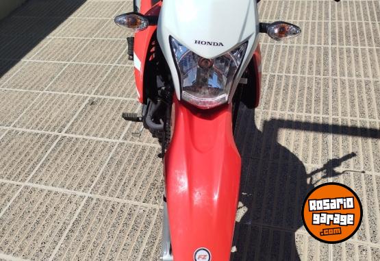 Motos - Honda XR190 2022 Nafta 2000Km - En Venta