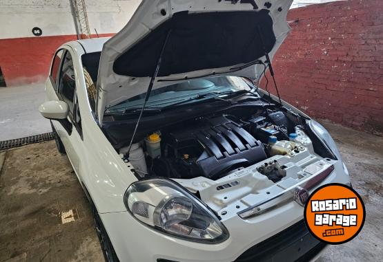 Autos - Fiat Punto  Attractive 2017 Nafta 150000Km - En Venta